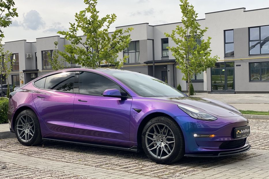 Продам Tesla Model 3 Longe Range 2018 года в Луцке