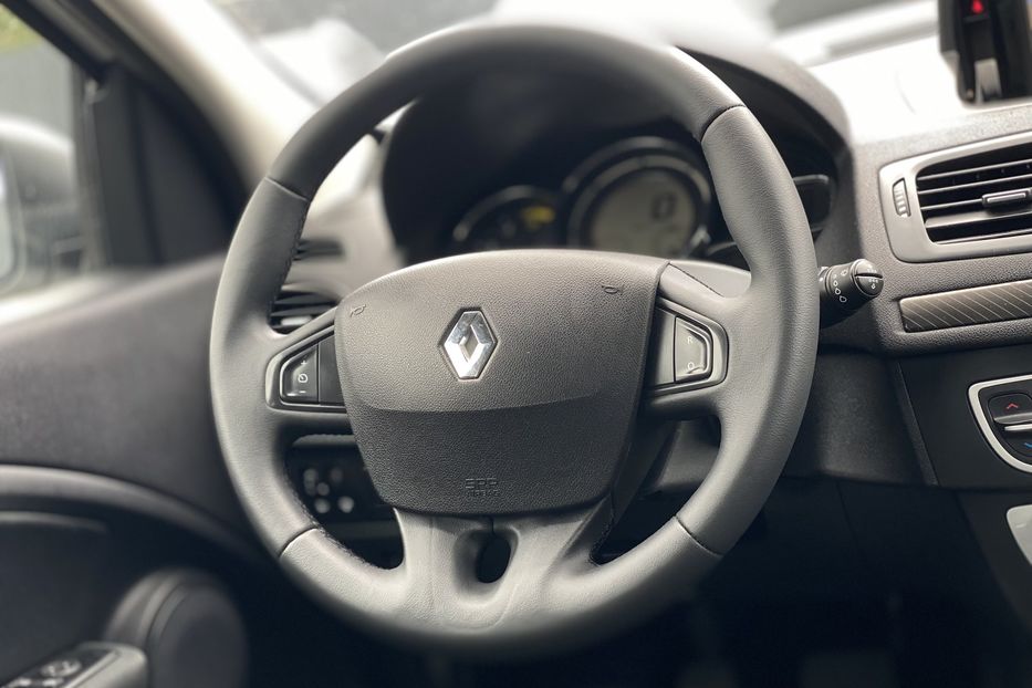 Продам Renault Megane 2013 года в Луцке