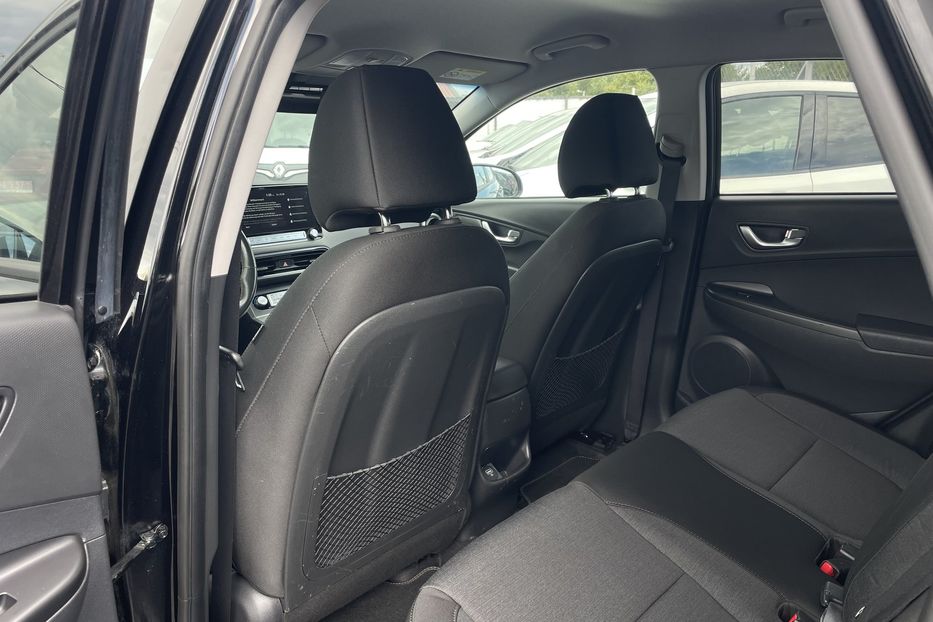 Продам Hyundai Kona 64 kw 2021 года в Львове
