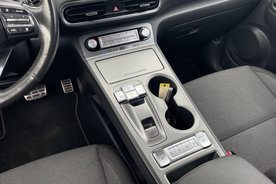 Продам Hyundai Kona 64 kw 2021 года в Львове