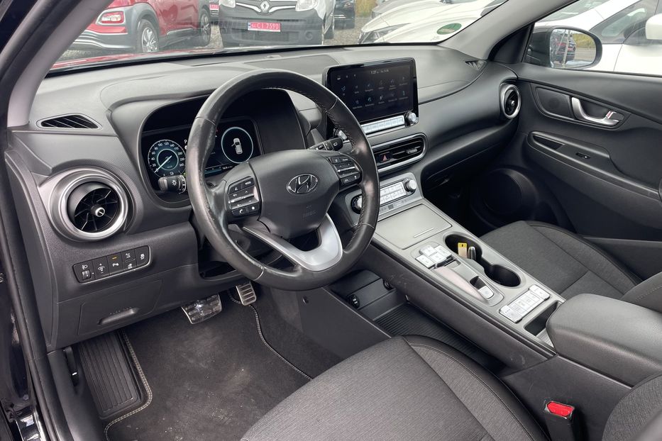Продам Hyundai Kona 64 kw 2021 года в Львове