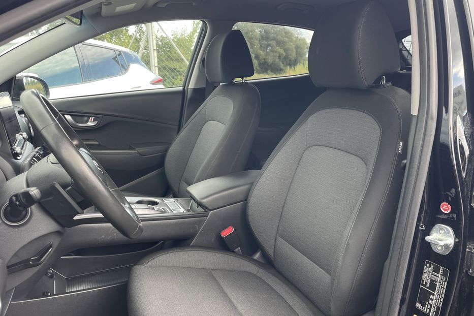 Продам Hyundai Kona 64 kw 2021 года в Львове