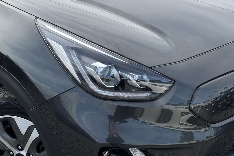 Продам Kia Niro 64квт 2021 года в Львове
