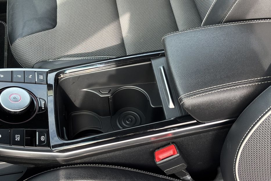 Продам Kia Niro 64квт 2021 года в Львове