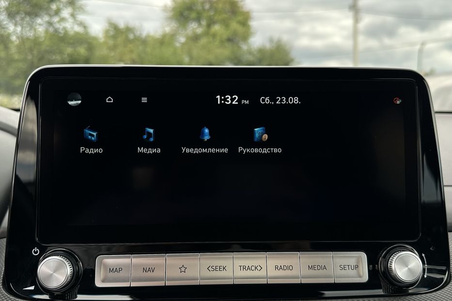 Продам Hyundai Kona  64кВт СліпізониПдгрівсиднькер 2022 года в Львове