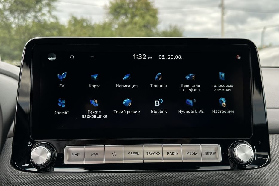 Продам Hyundai Kona  64кВт СліпізониПдгрівсиднькер 2022 года в Львове