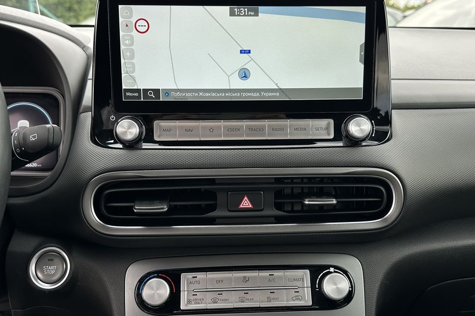 Продам Hyundai Kona  64кВт СліпізониПдгрівсиднькер 2022 года в Львове