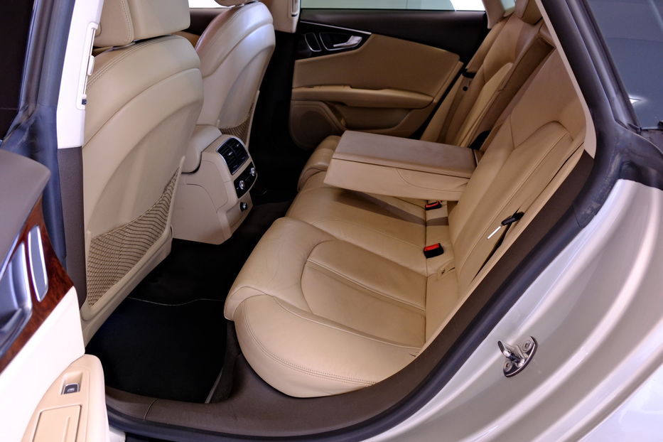 Продам Audi A7 Sportback 2011 года в Одессе