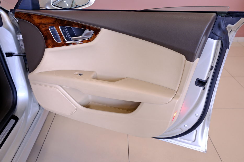 Продам Audi A7 Sportback 2011 года в Одессе