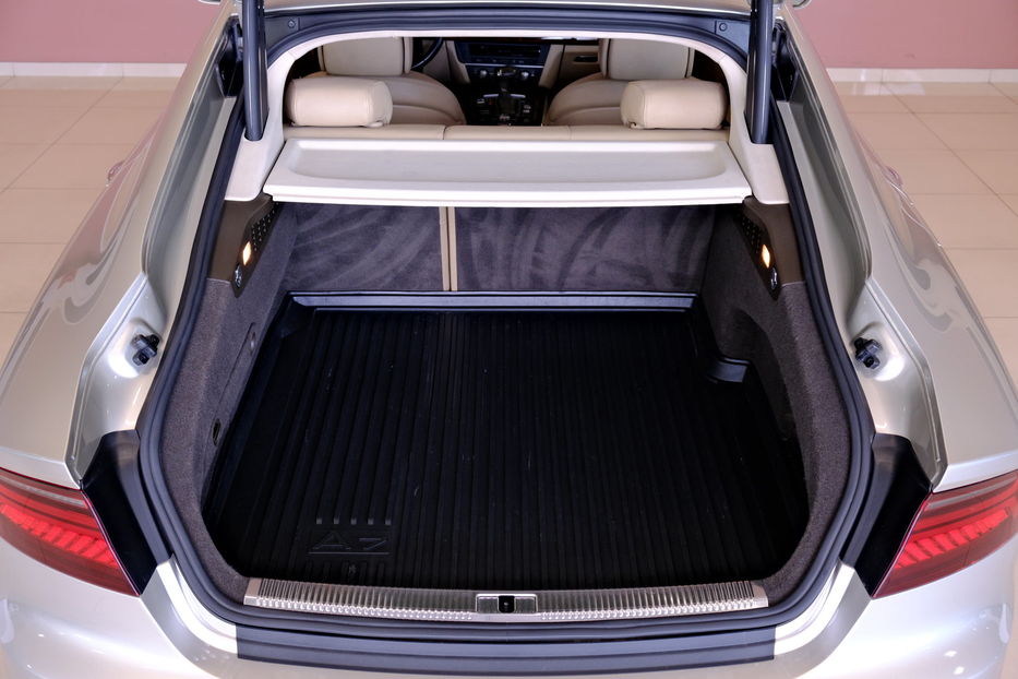 Продам Audi A7 Sportback 2011 года в Одессе