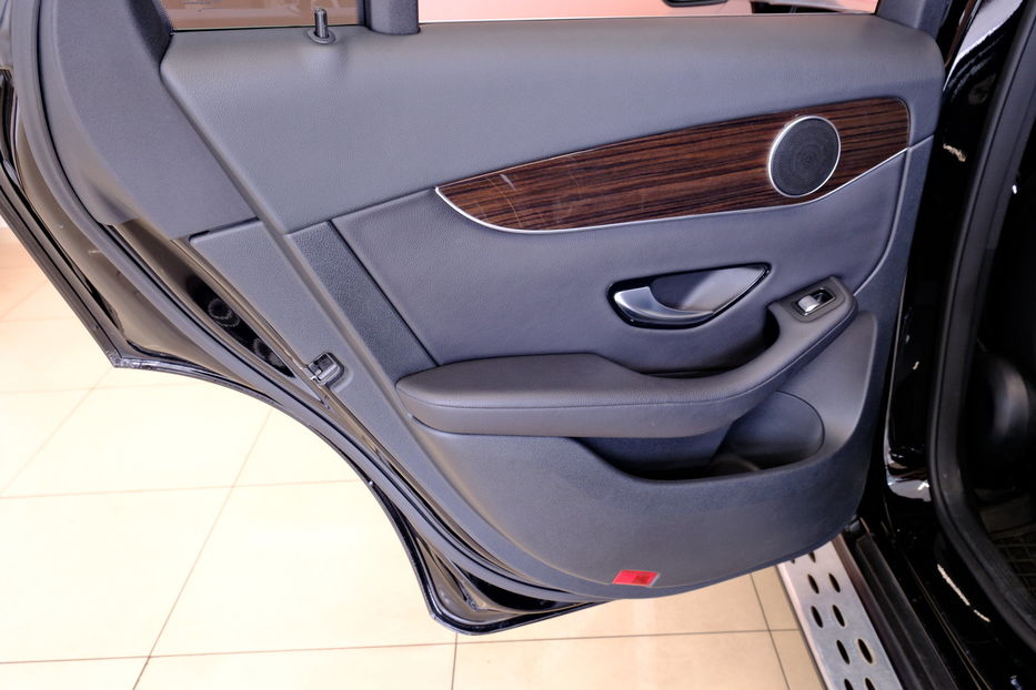 Продам Mercedes-Benz GLC-Class 300 2016 года в Одессе