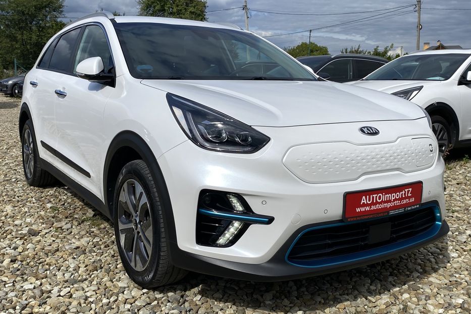 Продам Kia Niro 64кВтТепловийПідгрвсидінькерма 2020 года в Львове