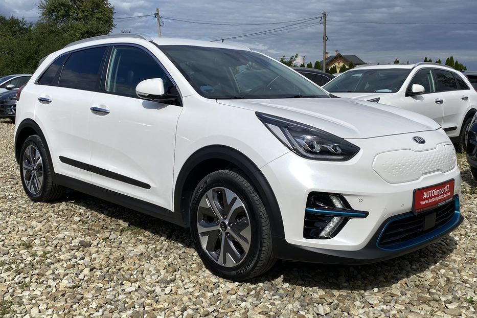Продам Kia Niro 64кВтТепловийПідгрвсидінькерма 2020 года в Львове