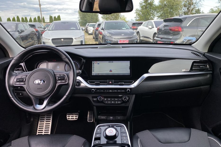 Продам Kia Niro 64кВтТепловийПідгрвсидінькерма 2020 года в Львове