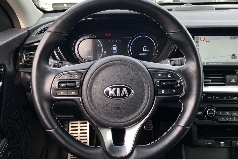 Продам Kia Niro 64кВтТепловийПідгрвсидінькерма 2020 года в Львове