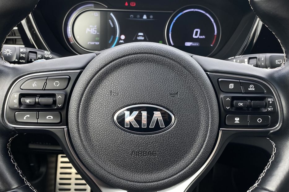 Продам Kia Niro 64кВтТепловийПідгрвсидінькерма 2020 года в Львове