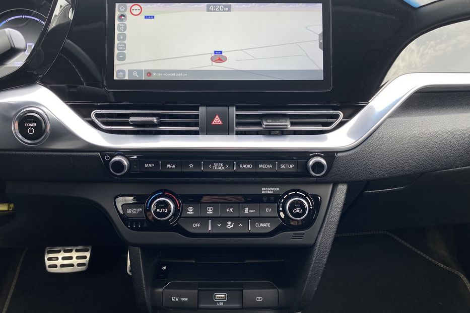 Продам Kia Niro 64кВтТепловийПідгрвсидінькерма 2020 года в Львове