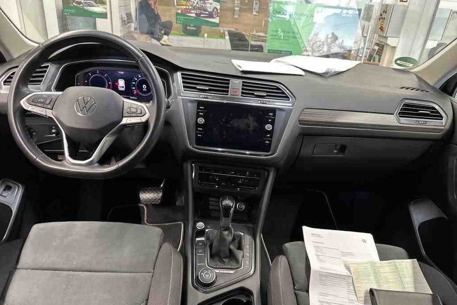 Продам Volkswagen Tiguan Allspace Elegance 147kw v7909 2021 года в Луцке