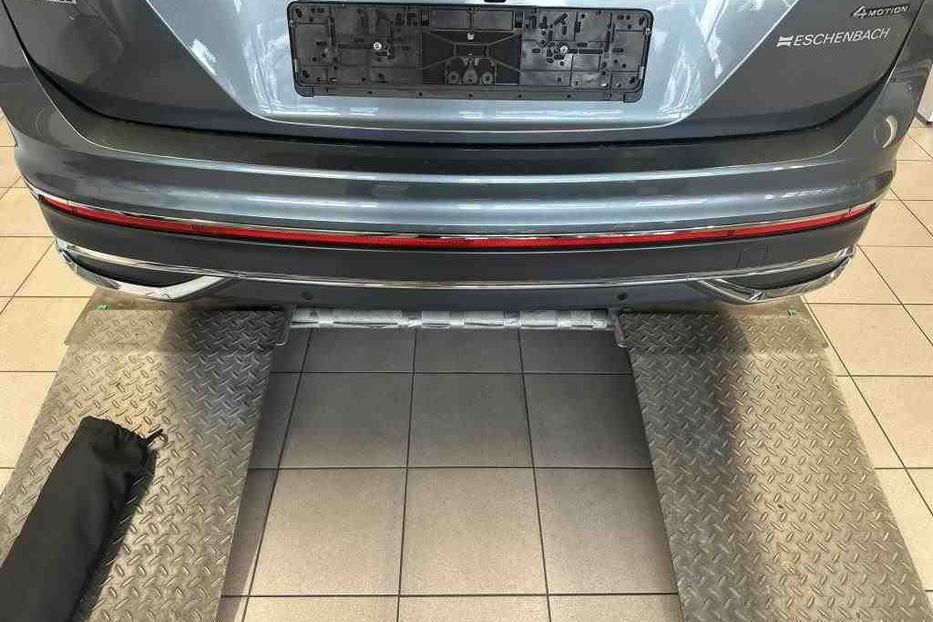 Продам Volkswagen Tiguan Allspace Elegance 147kw v7909 2021 года в Луцке