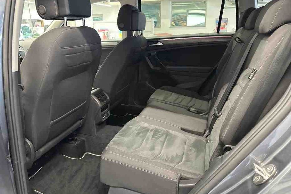 Продам Volkswagen Tiguan Allspace Elegance 147kw v7909 2021 года в Луцке