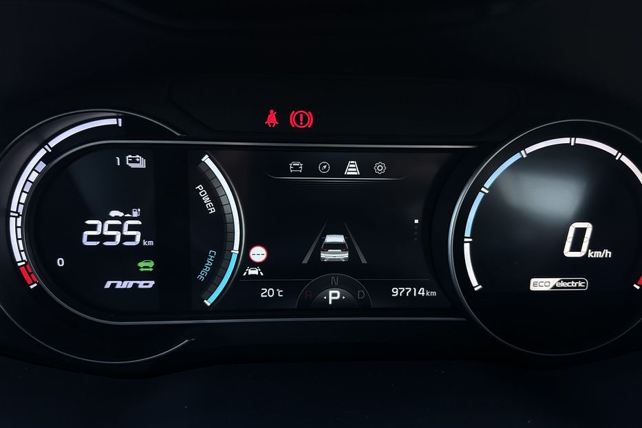 Продам Kia Niro 64 kWh Макс. комплектація Люк. 2021 года в Львове
