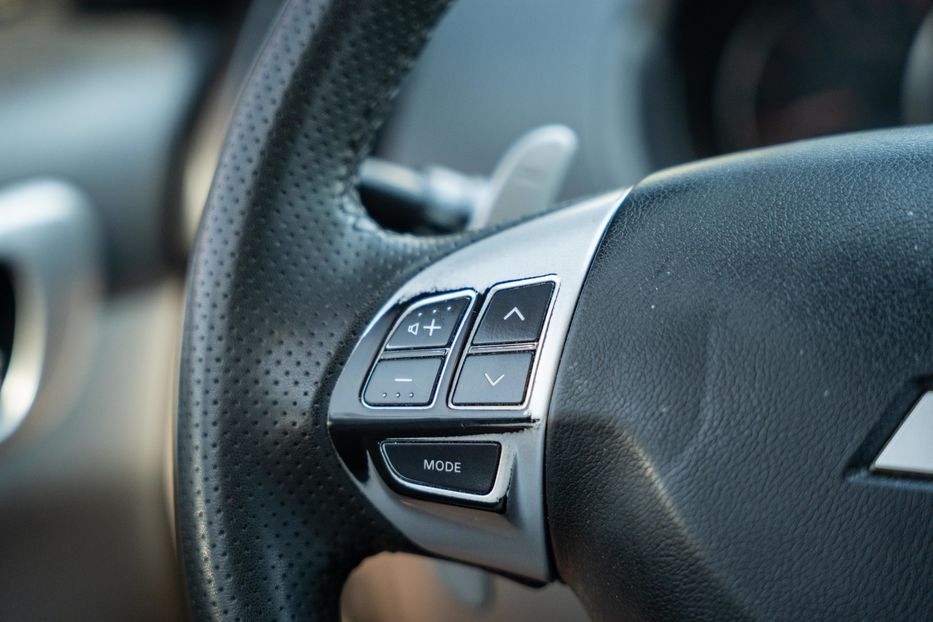Продам Mitsubishi Pajero Sport 2010 года в Черновцах