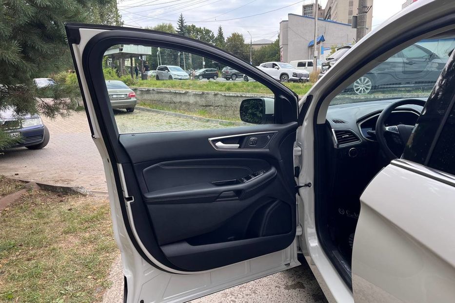 Продам Ford Edge 2019 года в Черновцах