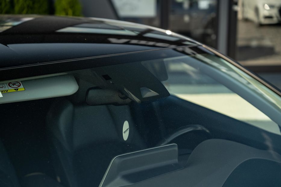 Продам Toyota C-HR Hybrid 2021 года в Черновцах