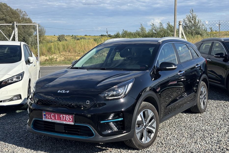 Продам Kia Niro 64квт  2022 года в Львове
