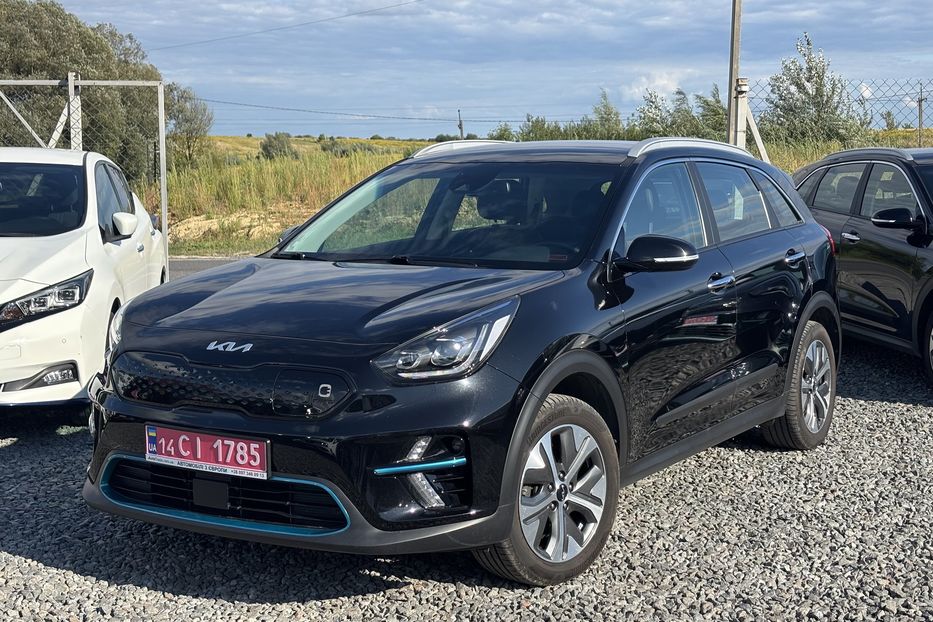 Продам Kia Niro 64квт  2022 года в Львове