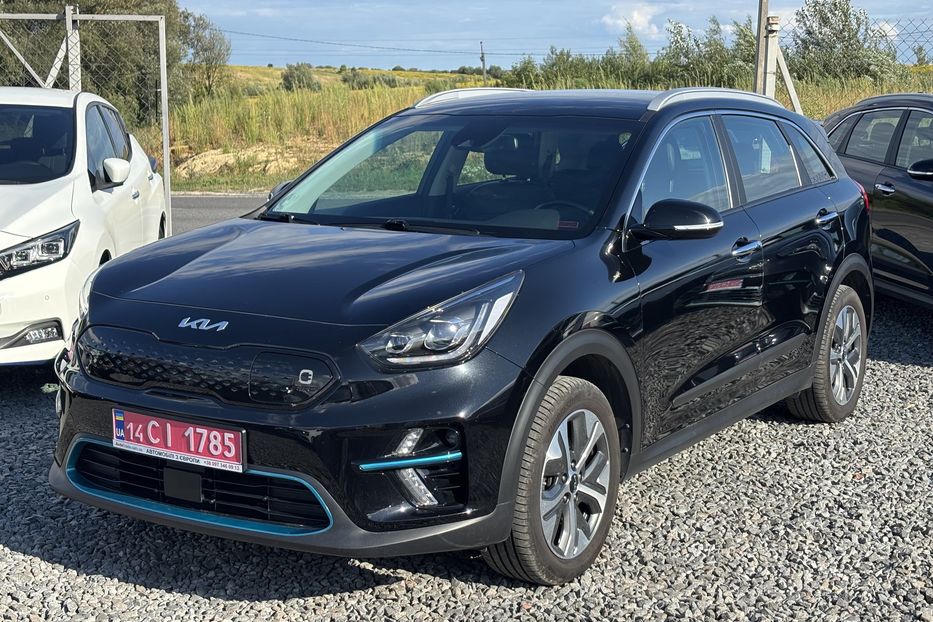 Продам Kia Niro 64квт  2022 года в Львове