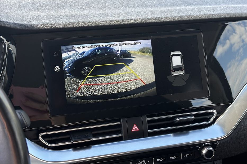 Продам Kia Niro 64квт  2022 года в Львове