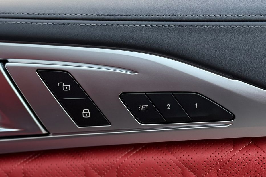 Продам BMW M 850 M8 COMPETITION  2021 года в Киеве