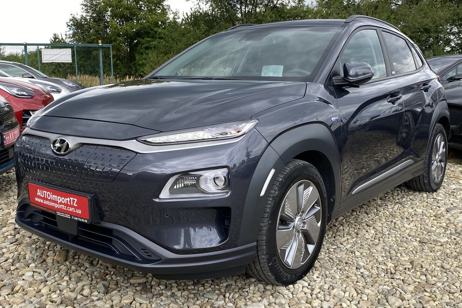 Продам Hyundai Kona 64kWhМакс.комплектація PREMIUM 2020 года в Львове