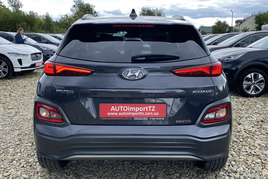 Продам Hyundai Kona 64kWhМакс.комплектація PREMIUM 2020 года в Львове