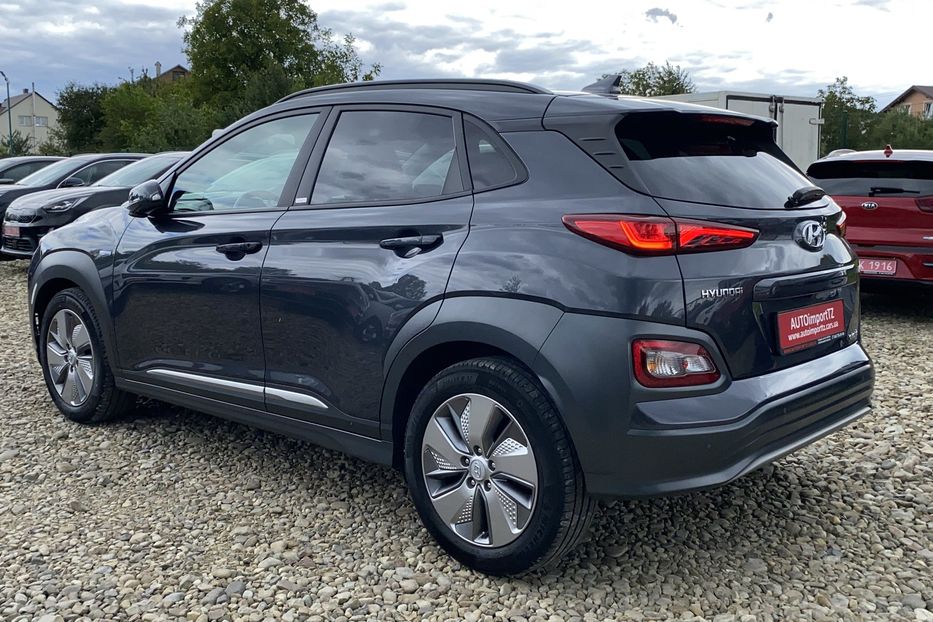 Продам Hyundai Kona 64kWhМакс.комплектація PREMIUM 2020 года в Львове