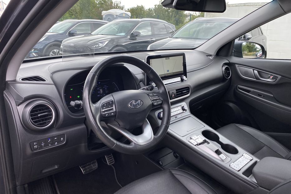 Продам Hyundai Kona 64kWhМакс.комплектація PREMIUM 2020 года в Львове