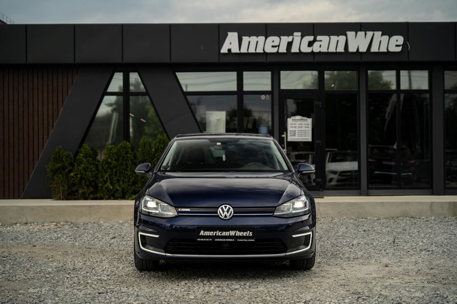Продам Volkswagen e-Golf 2017 года в Черновцах
