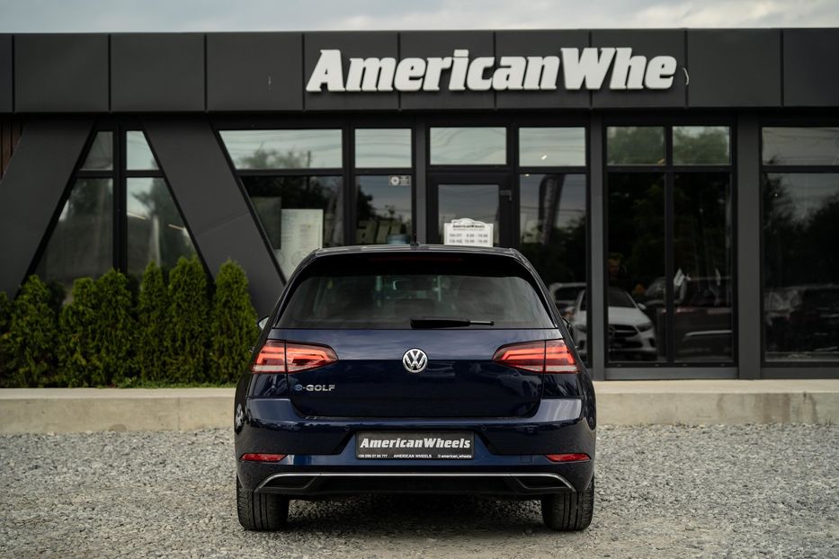 Продам Volkswagen e-Golf 2017 года в Черновцах