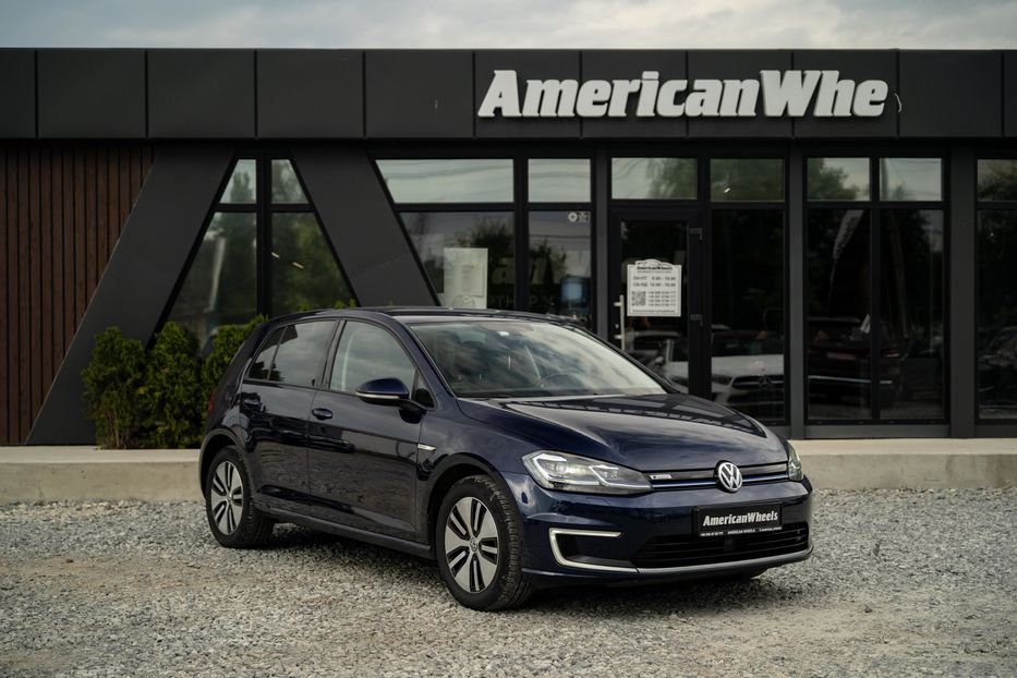 Продам Volkswagen e-Golf 2017 года в Черновцах