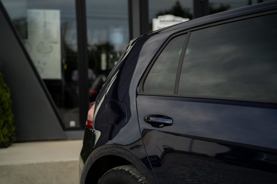Продам Volkswagen e-Golf 2017 года в Черновцах