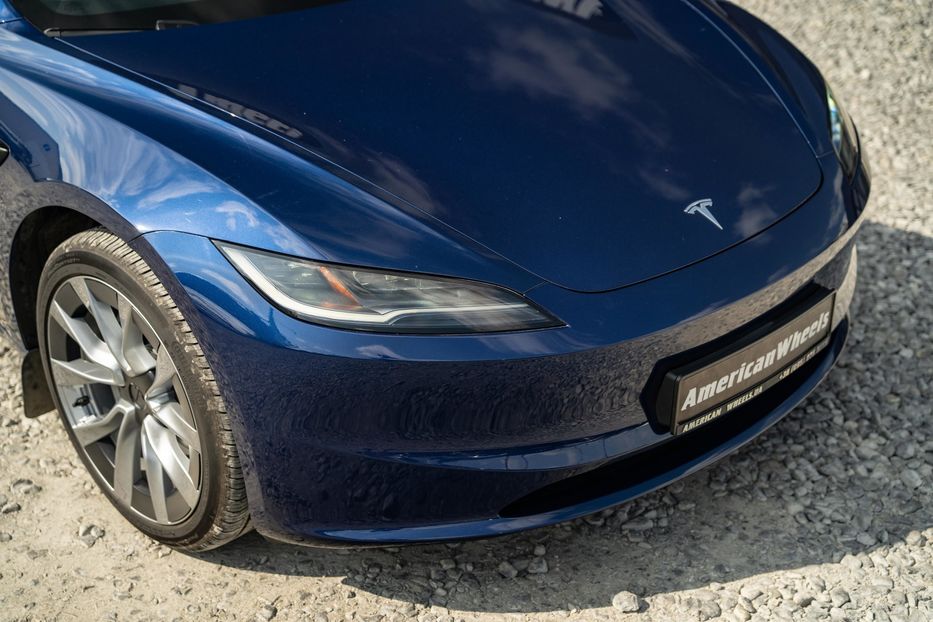 Продам Tesla Model 3 Long Range Dual Motor 2024 года в Черновцах