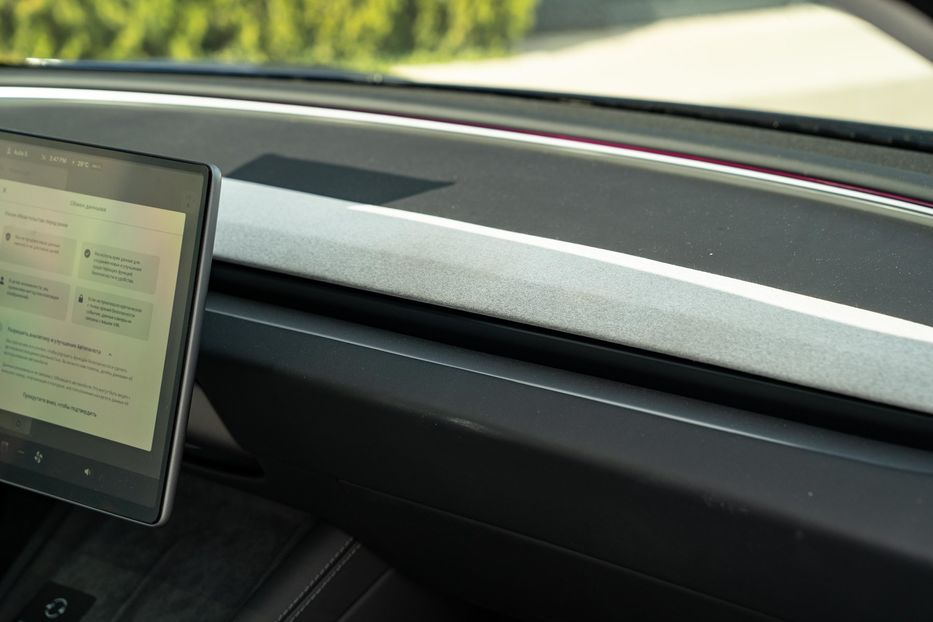Продам Tesla Model 3 Long Range Dual Motor 2024 года в Черновцах