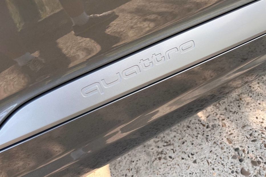 Продам Audi Q7 2016 года в Черновцах