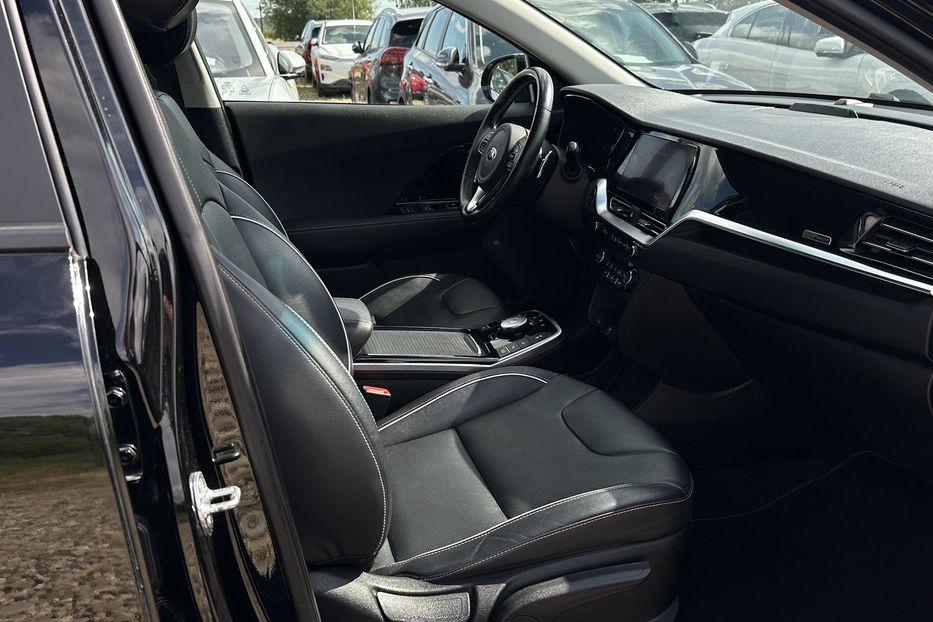 Продам Kia Niro 64 кВт Макс. комплектектація  2020 года в Львове