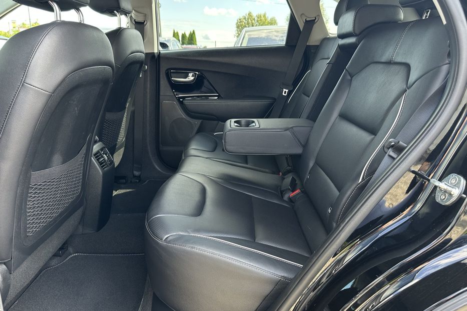 Продам Kia Niro 64 кВт Макс. комплектектація  2020 года в Львове