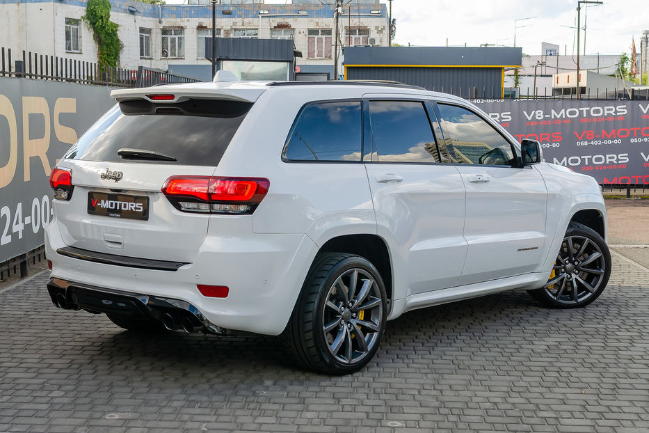 Продам Jeep Grand Cherokee Trackhawk 2018 года в Киеве