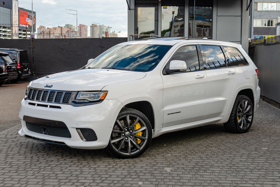 Продам Jeep Grand Cherokee Trackhawk 2018 года в Киеве