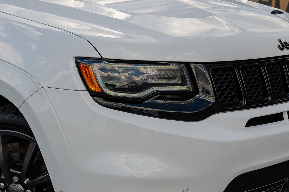 Продам Jeep Grand Cherokee Trackhawk 2018 года в Киеве