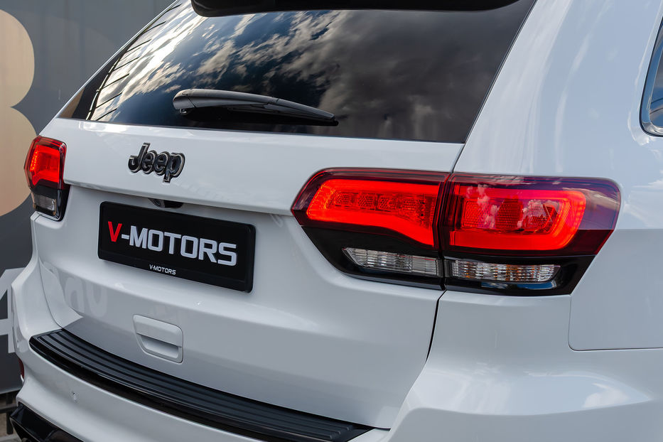 Продам Jeep Grand Cherokee Trackhawk 2018 года в Киеве